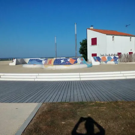 Les Pieds Dans L'ocean Plage La Rochelle Yves 別荘 シャトライヨン・プラージュ