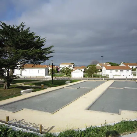 Les Pieds Dans L'ocean Plage La Rochelle Yves 別荘